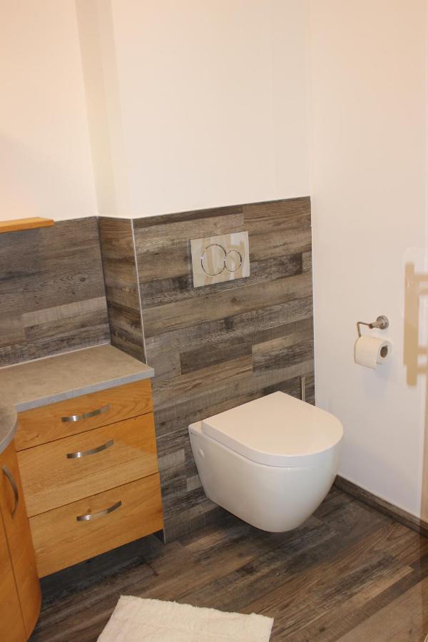 Homew4 - Tiny Apartment Hoheneich Zewnętrze zdjęcie